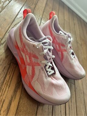 ASICS Women's Lavender & Coral Running Shoes NOVABLAST  5